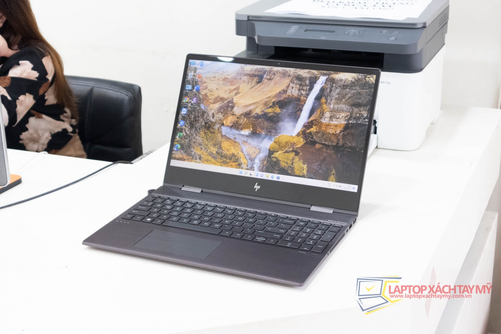 Laptop HP Envy 15 X360 - AMD Ryzen 5 3500U, 8G Ram, 256G SSD