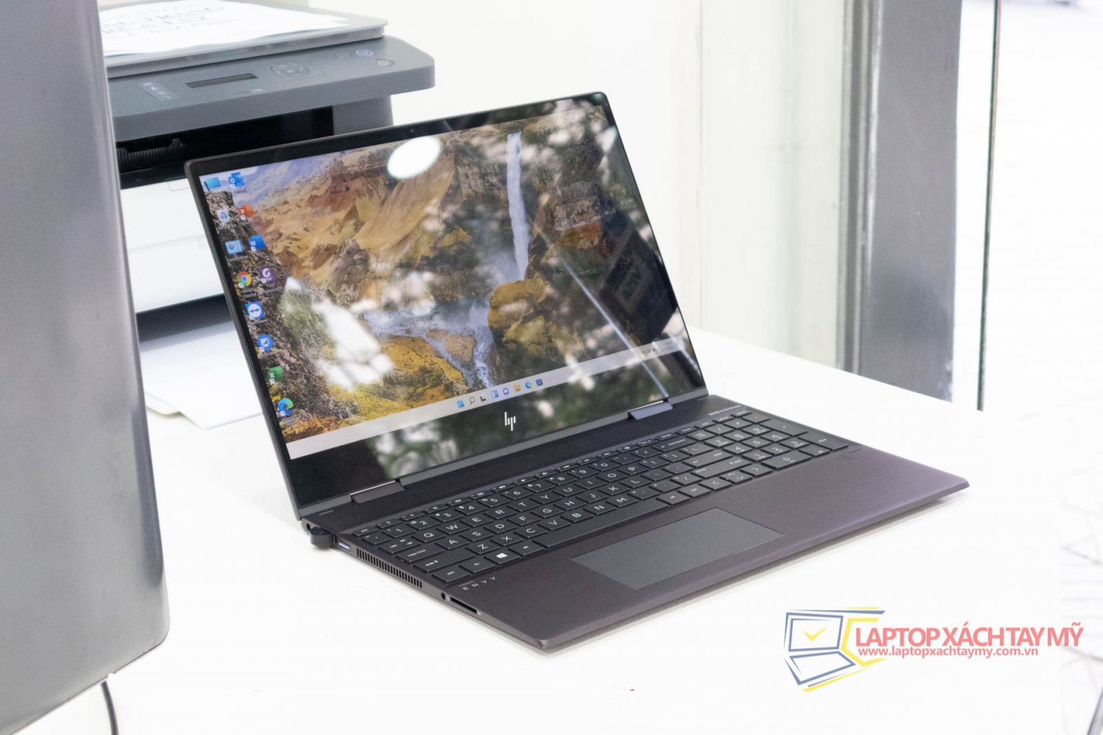 Laptop HP Envy 15 X360 - AMD Ryzen 5 3500U, 8G Ram, 256G SSD