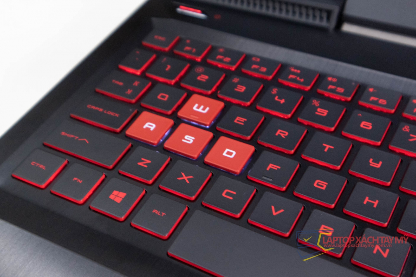 i7 8th 8750H, Ram 16G, SSD 256G, HDD 1TB, GTX 1060 6G