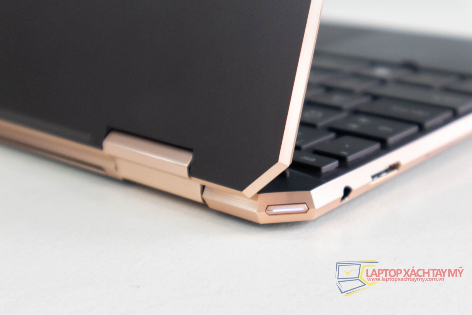 HP Spectre x360 13 - Intel I7 1065G7, Ram 16G, SSD 512