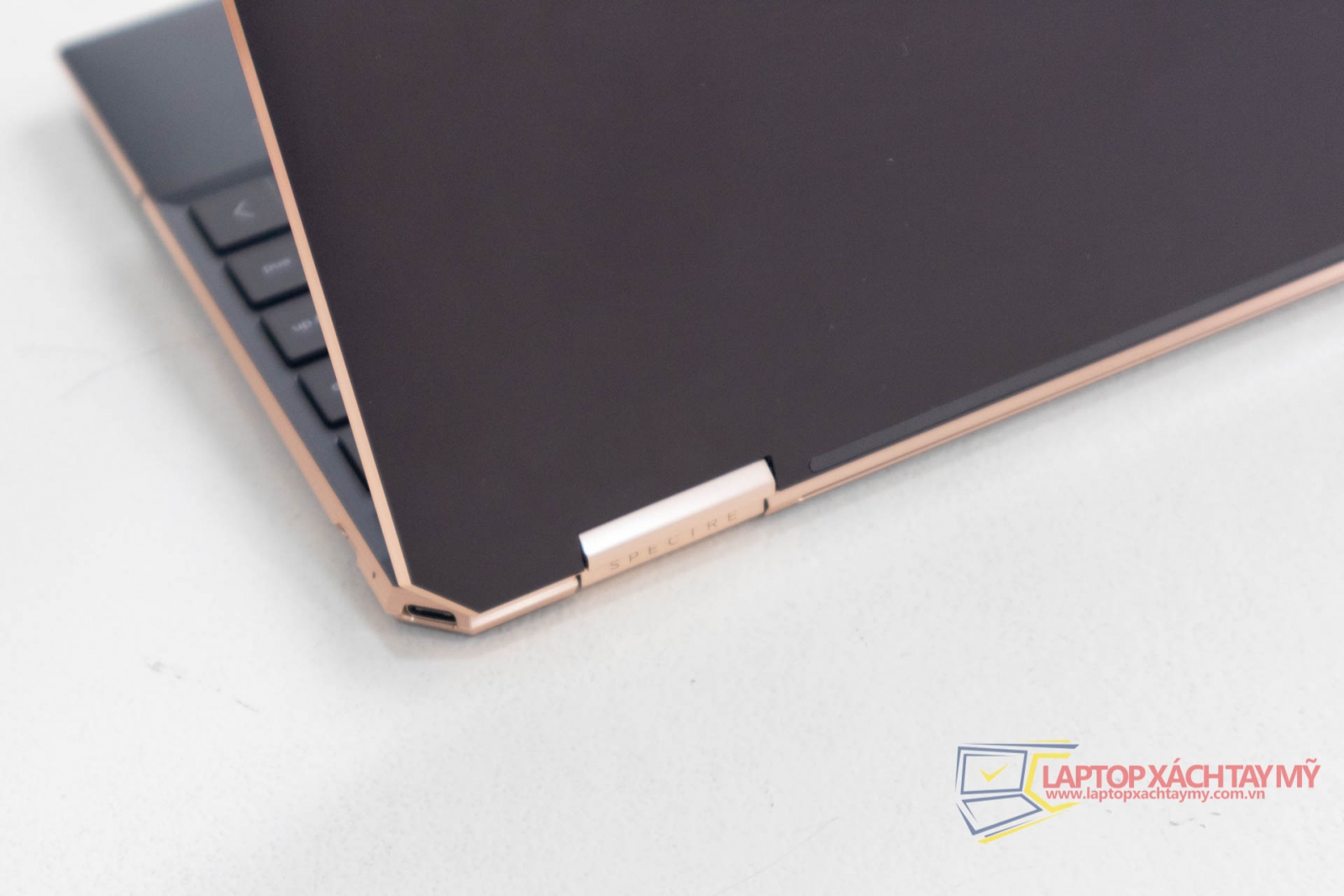 HP Spectre x360 13 - Intel I7 1065G7, Ram 16G, SSD 512
