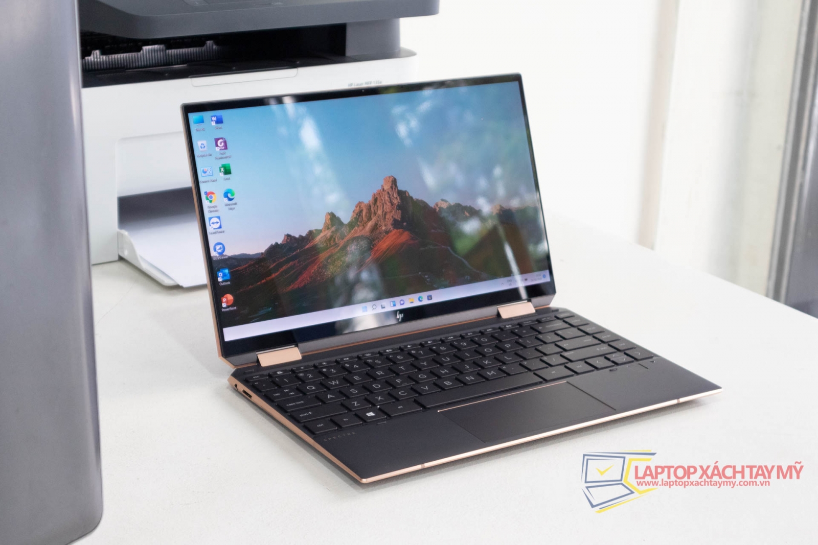 HP Spectre x360 13 - Intel I7 1065G7, Ram 16G, SSD 512