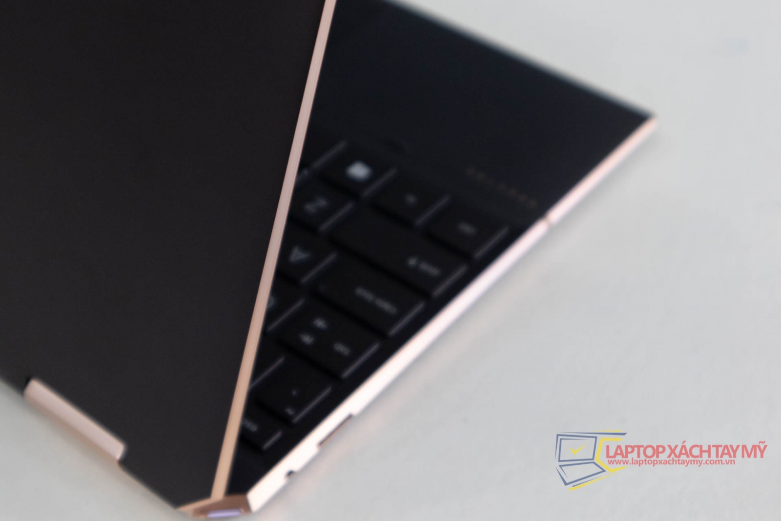 HP Spectre x360 13 - Intel I7 1065G7, Ram 16G, SSD 512