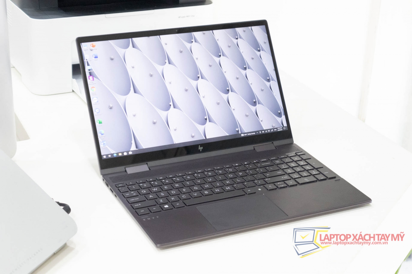 HP Envy 15 x360 AMD Ryen &, Ram 16Gb DDR4, SSD 256Gb, 15.6 IN FHD