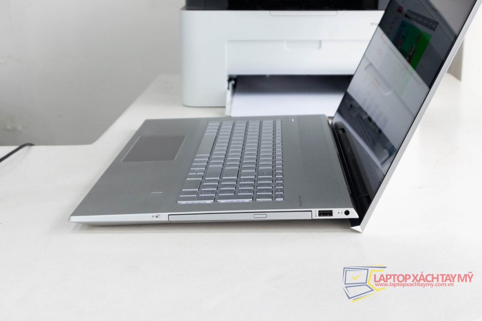 HP Envy Laptop 17 - Intel I7 10510U, Ram 12G, SSD 512G, Card MX250