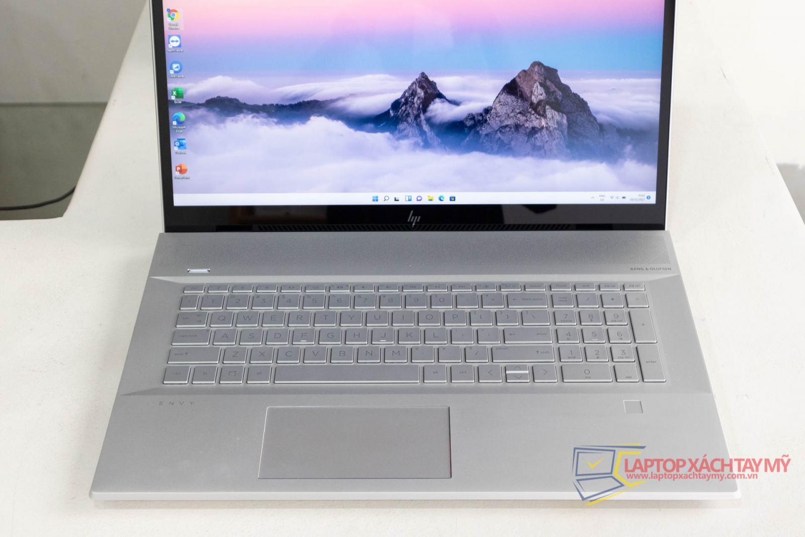 HP Envy Laptop 17 - Intel I7 10510U, Ram 12G, SSD 512G, Card MX250