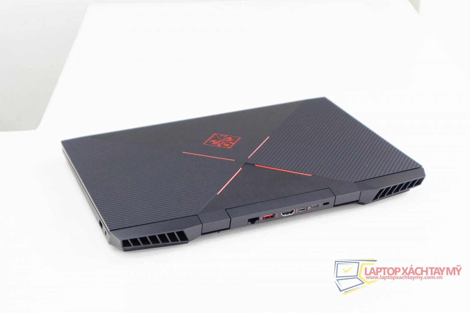 laptop cu tp hcm choi game do hoa card man hinh roi