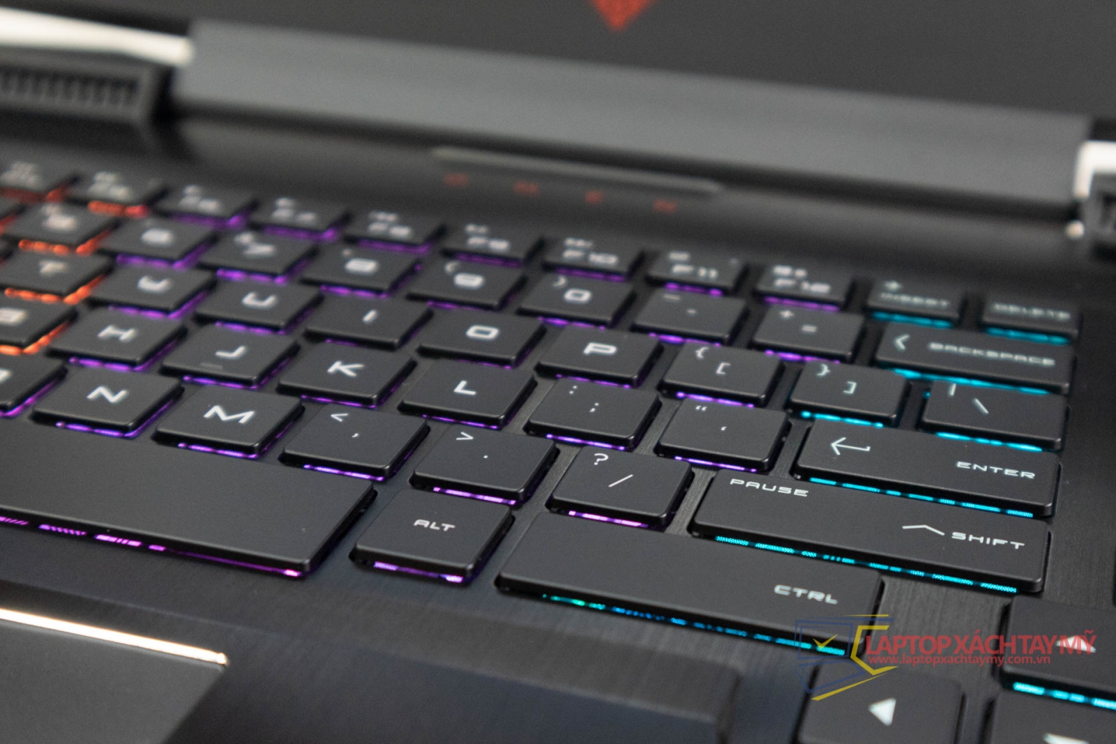 HP OMEN 15 Laptop Gaming Core i7 8th 8750H, Ram 16G, SSD 256G, HDD 1TB, GTX 1050Ti 4G