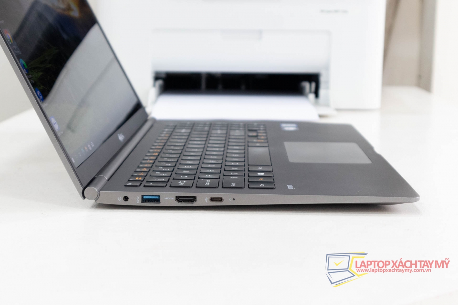 LG Gram 15 - Intel I7 8550U, Ram 16Gb, SSD 256Gb, Màn Hình 15.6 IN