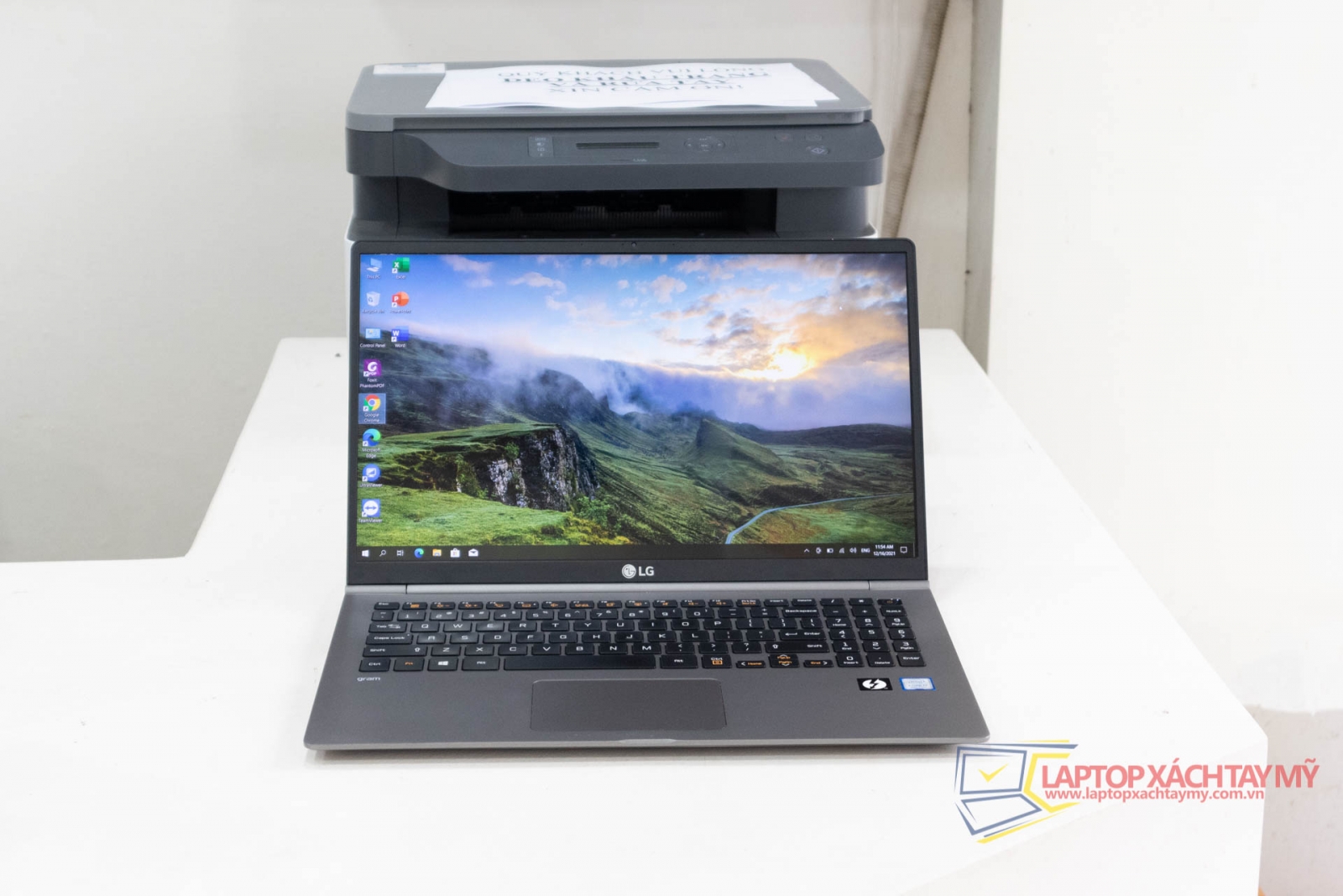 LG Gram 15 - Intel I7 8550U, Ram 16Gb, SSD 256Gb, Màn Hình 15.6 IN