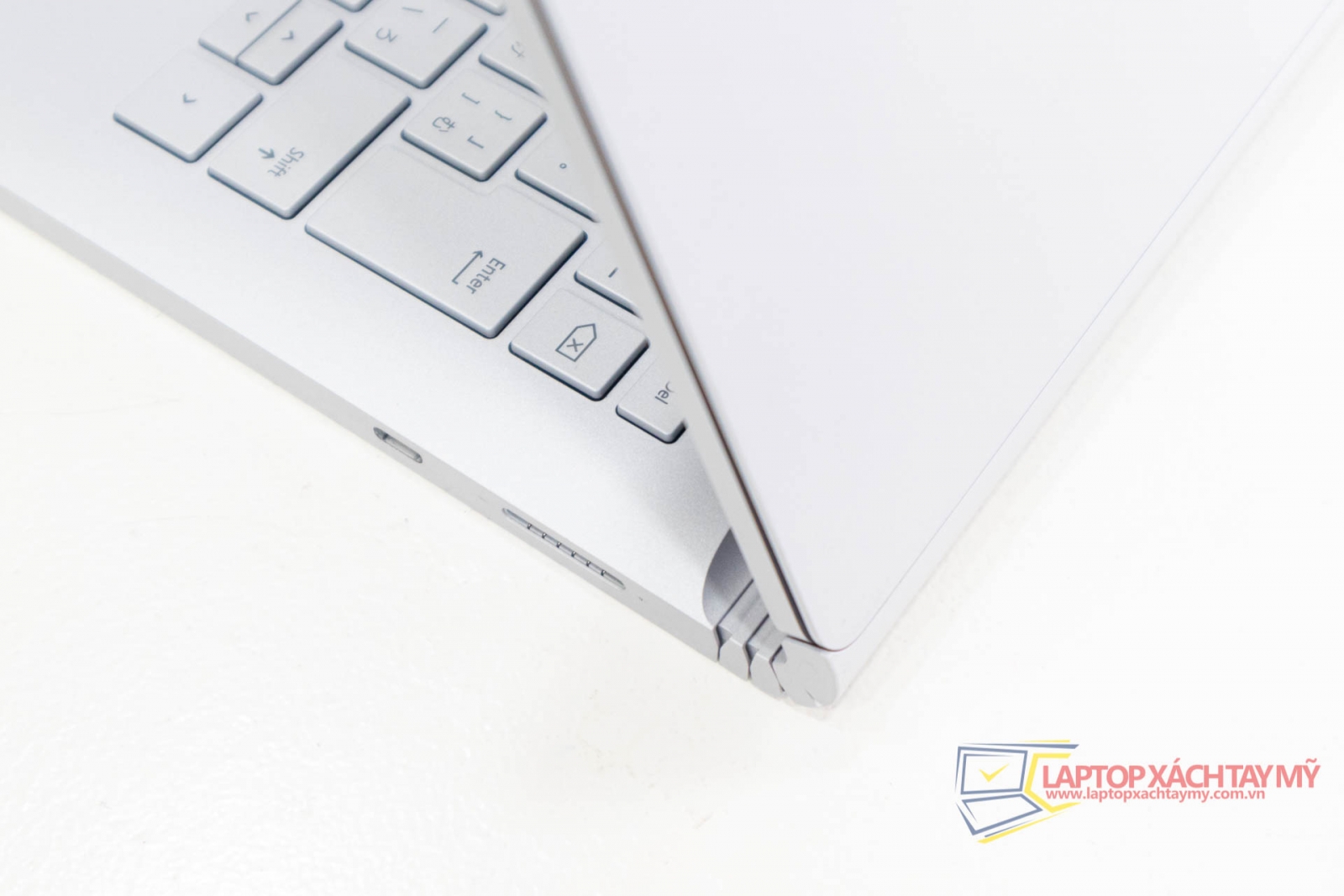 Surface Book 2 13, i7 8650U, Ram 16G, SSD 512, màn hình 13.5